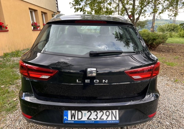 Seat Leon cena 61000 przebieg: 68000, rok produkcji 2019 z Kraków małe 79